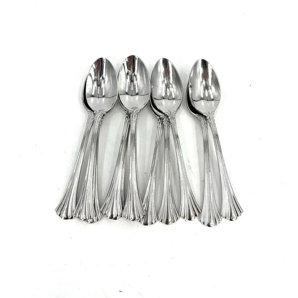 Reed & Barton Japan 18/8 stainless Steel 1800 flatware set